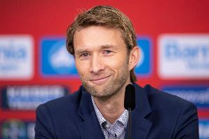 kaiyun-药厂总监：我们以培养年轻球员闻名，不会买离队球员的直接替代者